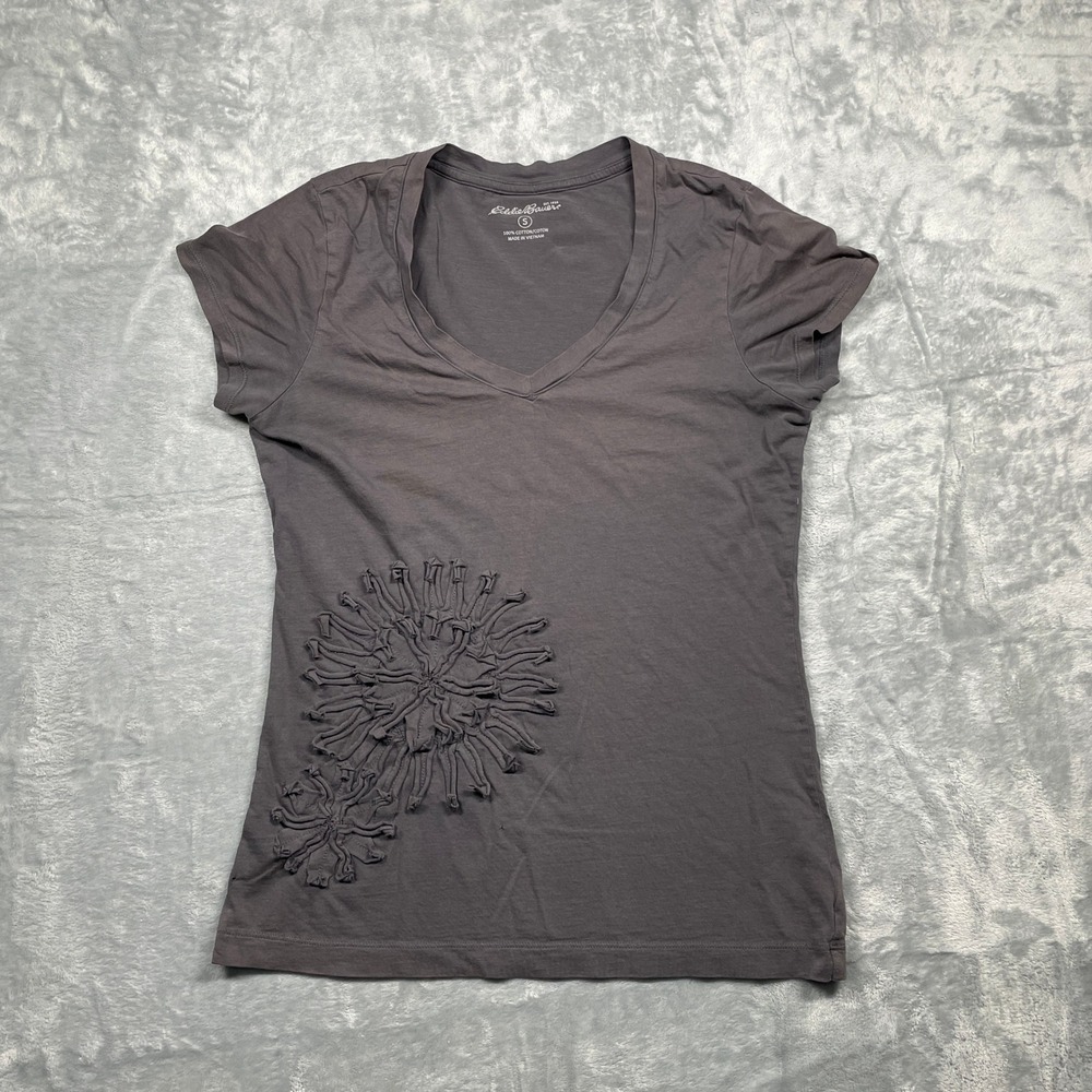 Eddie Bauer T-Shirt Womens Gray V-Neck Short Sleeve 3D Flower Size Small